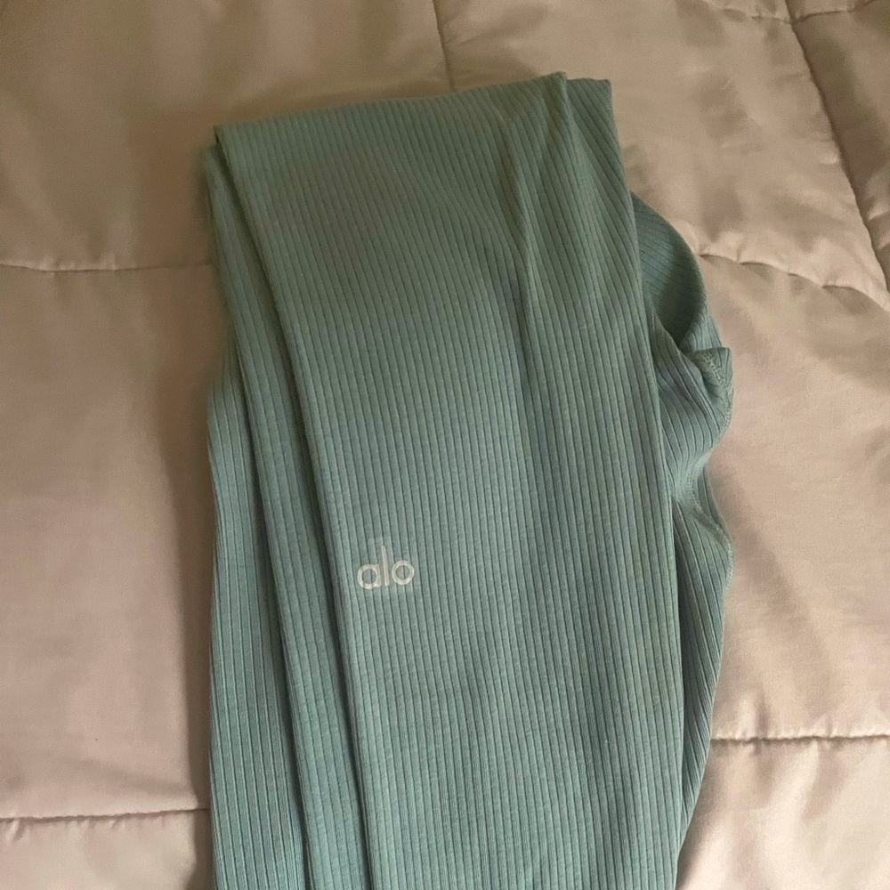 Alo yoga soft seagrass full length leggings